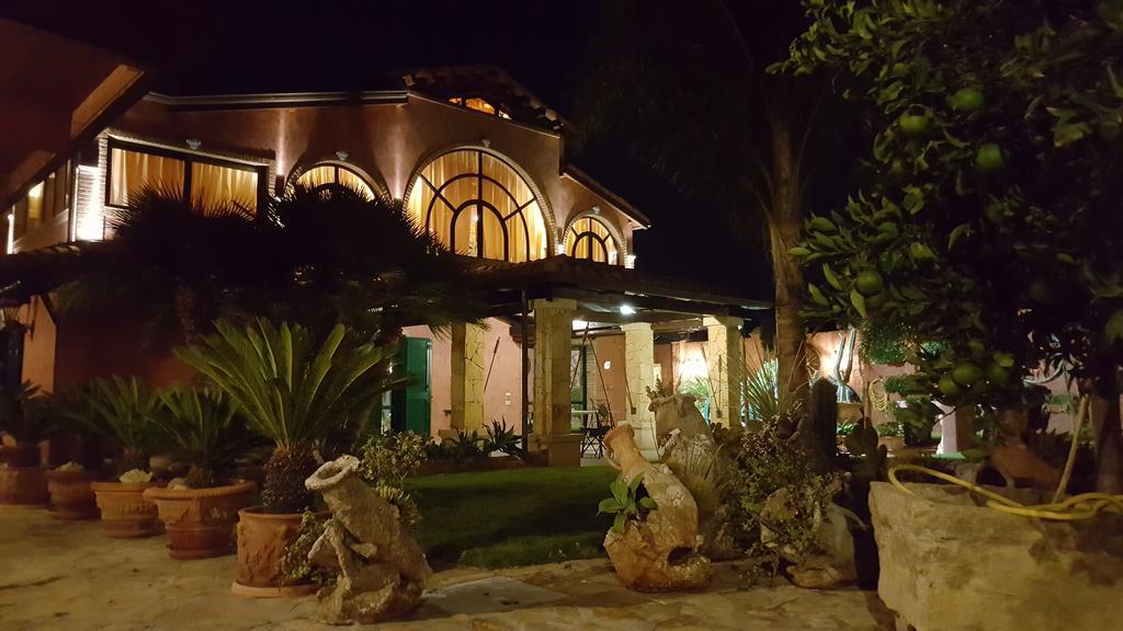 פלומיני די קווארטו Casa Vacanze Villa Flumini מראה חיצוני תמונה