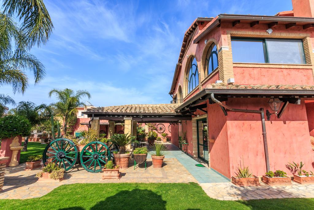 פלומיני די קווארטו Casa Vacanze Villa Flumini מראה חיצוני תמונה